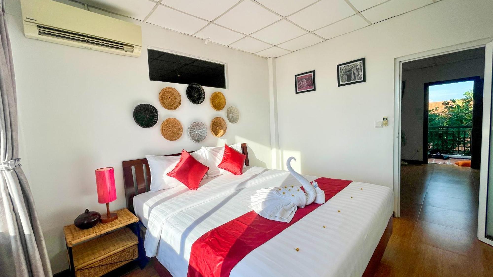 Boutique Indochine D'Angkor Hotel Siem Reap Room photo