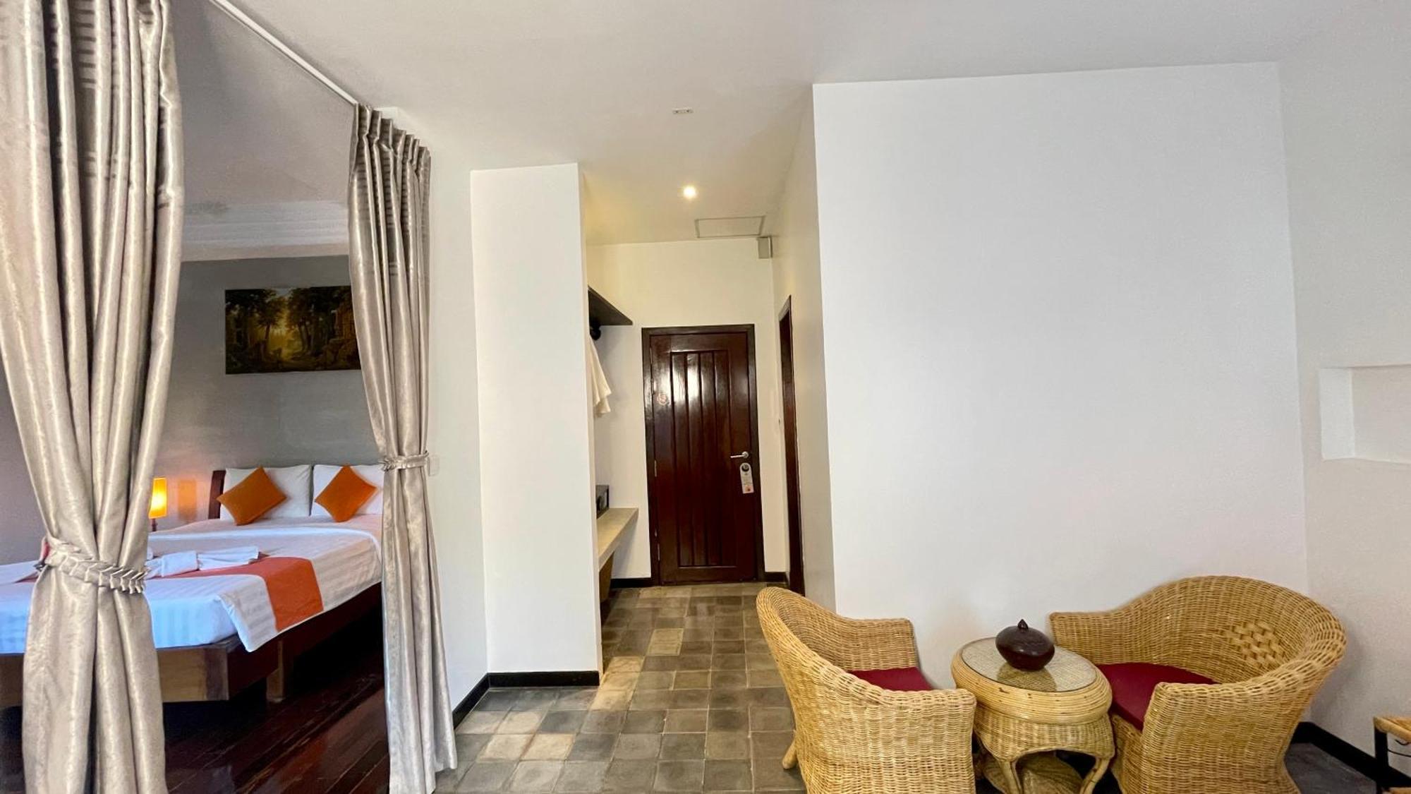 Boutique Indochine D'Angkor Hotel Siem Reap Room photo